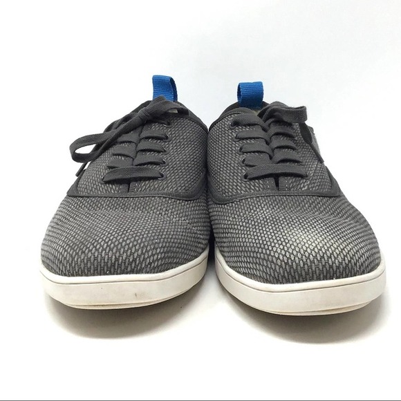 Steve Madden | Fauster Canvas Lace Up Sneaker Gray - Picture 3 of 8
